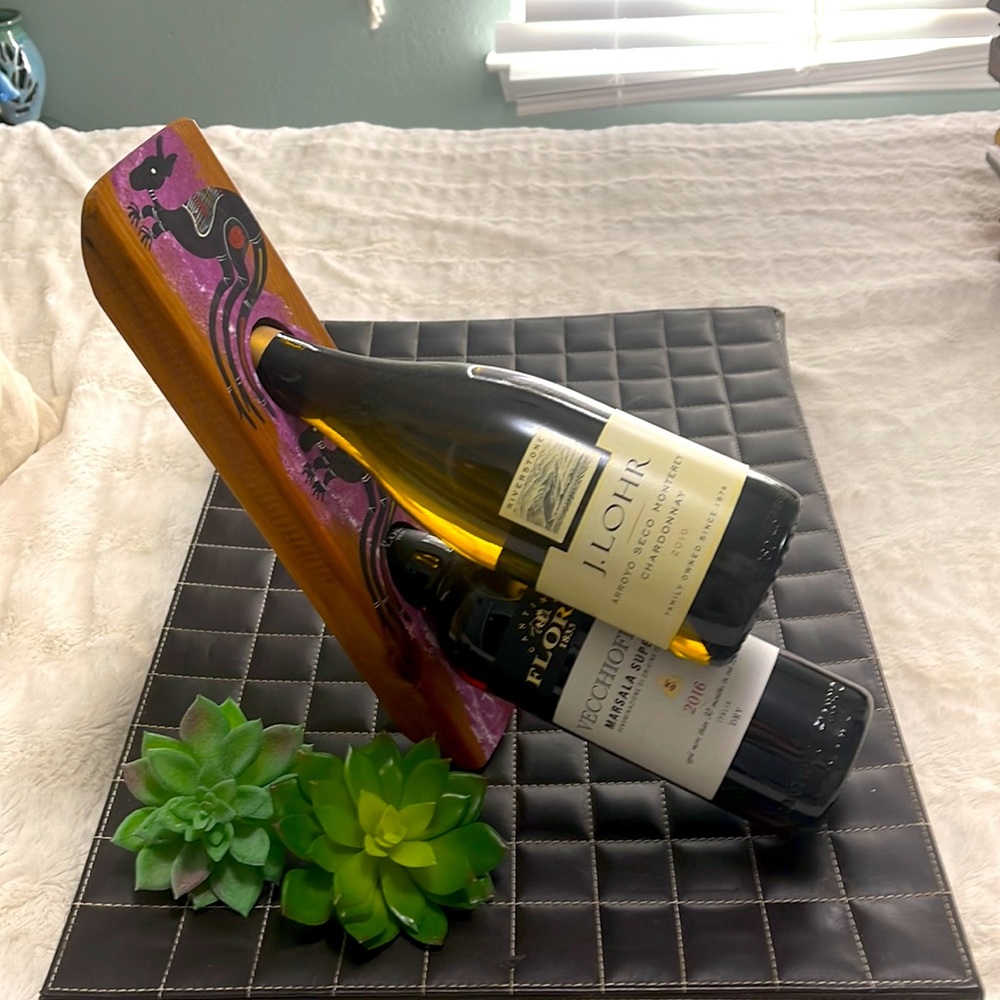 Amazing Balancing Wooden Wine Bottle Holder Double Hole 2 Bottle Capacity Daku